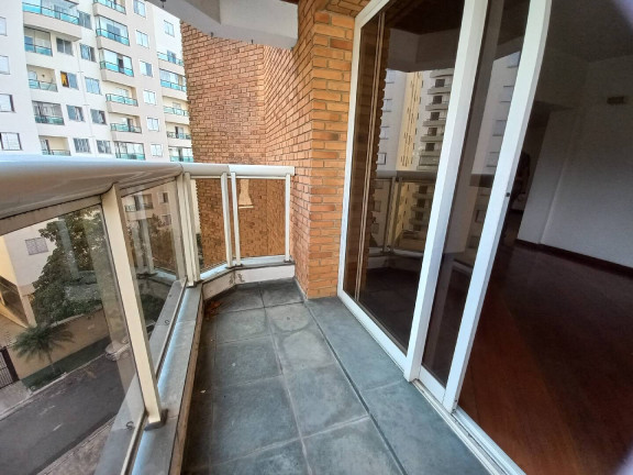 Imagem Apartamento com 4 Quartos para Alugar, 200 m² em Panamby - São Paulo