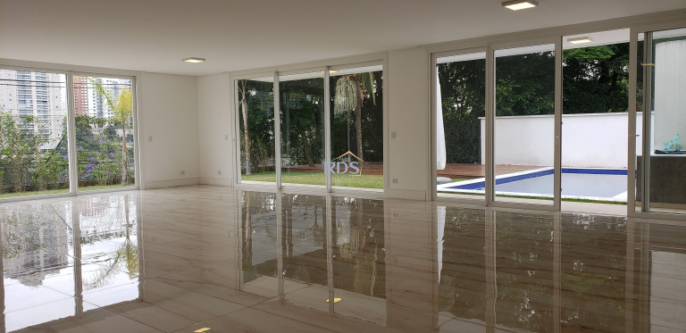 Imagem Imóvel com 4 Quartos à Venda, 787 m² em Parque Colonial - São Paulo