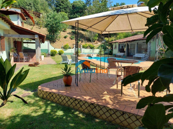 Foto do imóvel: Chácara com 7 Quartos à Venda ou Locação, 400 m² em Saboó - São Roque