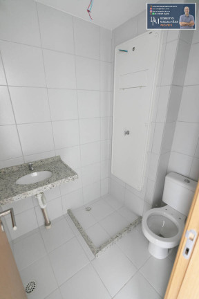 Imagem Apartamento com 3 Quartos à Venda, 61 m² em Encruzilhada - Recife