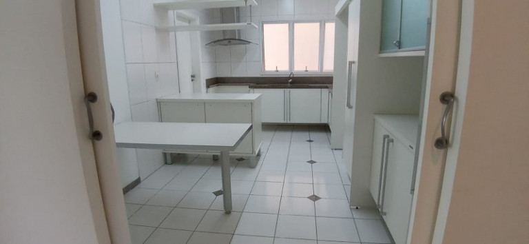 Imagem Apartamento com 4 Quartos à Venda, 205 m² em Gonzaga - Santos