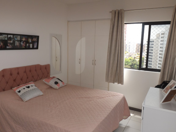 Apartamento com 3 Quartos à Venda, 84 m² em Costa Azul - Salvador