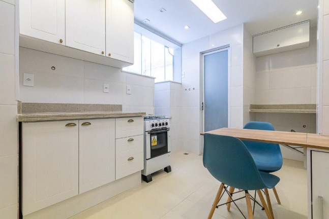Apartamento com 2 Quartos à Venda, 80 m² em Copacabana - Rio De Janeiro
