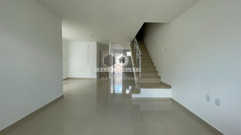 Imagem Casa com 4 Quartos à Venda, 127 m²