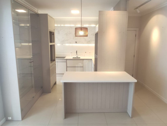 Imagem Apartamento com 2 Quartos à Venda, 102 m² em Centro - Balneário Camboriú