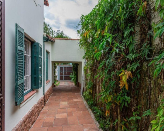 Imagem Casa com 6 Quartos à Venda, 266 m² em Campo Belo - São Paulo