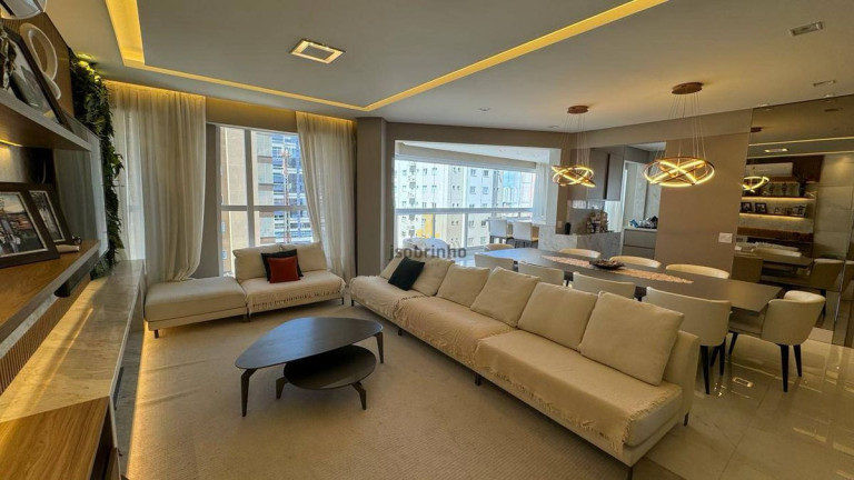 Imagem Apartamento com 4 Quartos à Venda, 185 m² em Meia Praia - Itapema