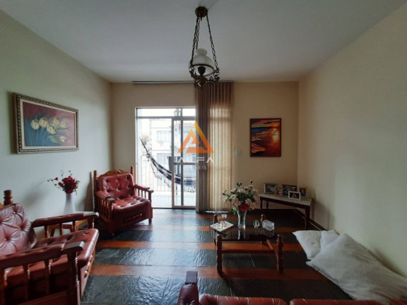 Imagem Apartamento com 3 Quartos à Venda, 119 m²