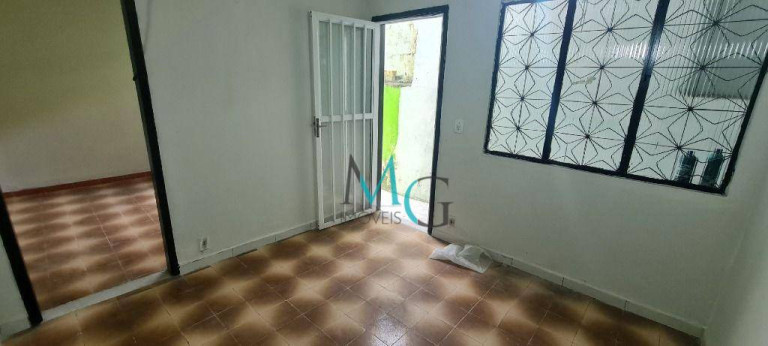Imagem Casa com 2 Quartos para Alugar, 80 m² em Campo Grande - Rio De Janeiro