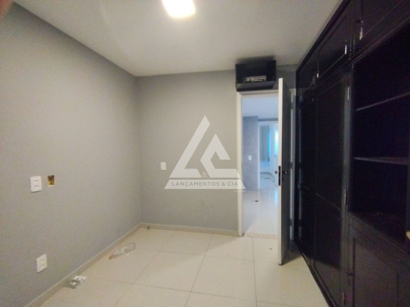 Foto do imóvel: Apartamento com 4 Quartos à Venda, 205 m² em Barra Da Tijuca - Rio De Janeiro