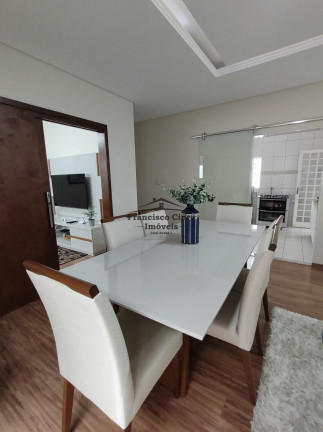 Imagem Casa com 3 Quartos à Venda, 149 m² em Jardim Bela Vista - Guaratinguetá