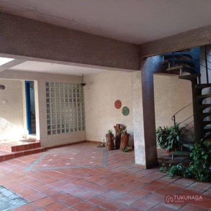 Imagem Sobrado com 4 Quartos para Alugar, 300 m² em Jardim Ibiratiba - São Paulo