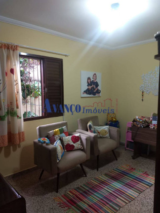 Imagem Casa com 3 Quartos à Venda, 250 m² em Vila Rio Branco - Jundiaí
