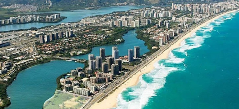 Imagem Casa de Condomínio com 4 Quartos à Venda,  em Barra Da Tijuca - Rio De Janeiro