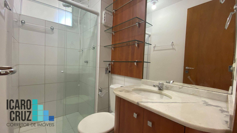 Imagem Apartamento com 3 Quartos à Venda, 65 m² em Itapuã - Salvador