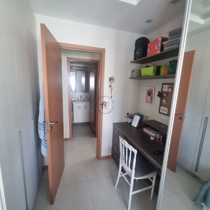 Imagem Apartamento com 2 Quartos à Venda,  em Icaraí - Niterói