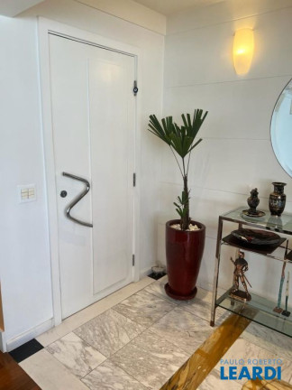 Imagem Apartamento com 3 Quartos à Venda, 178 m² em Itaim Bibi - São Paulo