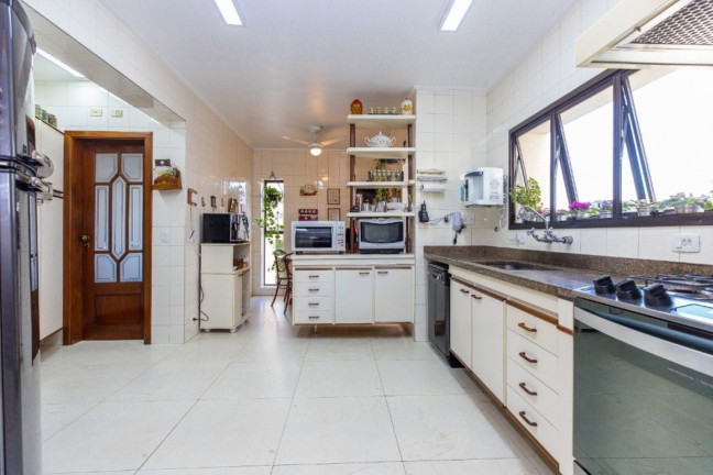 Apartamento com 3 Quartos à Venda, 200 m² em Indianópolis - São Paulo
