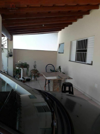Imagem Casa com 2 Quartos à Venda, 70 m² em Monte Carlo - Americana