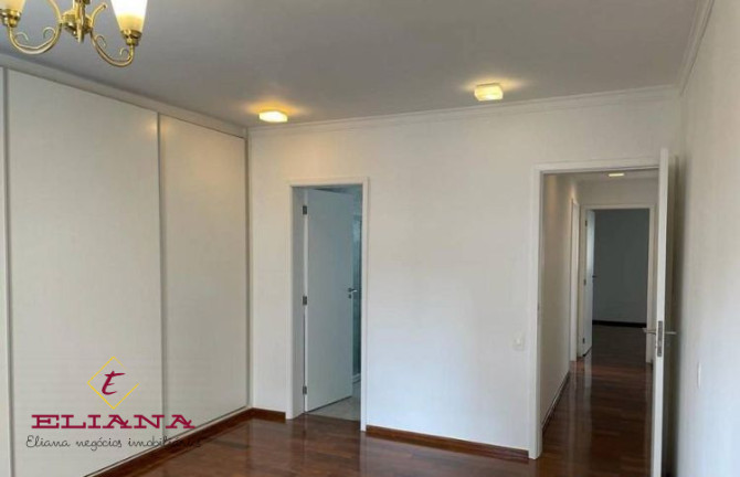 Imagem Apartamento com 3 Quartos à Venda, 140 m² em Moema - São Paulo
