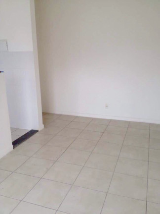 Imagem Apartamento com 2 Quartos à Venda, 50 m² em Camorim - Rio De Janeiro