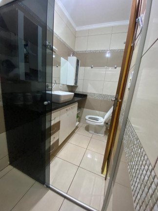 Imagem Casa com 3 Quartos à Venda, 198 m² em Vila Alba - Campo Grande