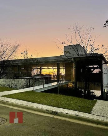 Imagem Casa com 3 Quartos à Venda, 986 m² em Alphaville - Santana De Parnaíba
