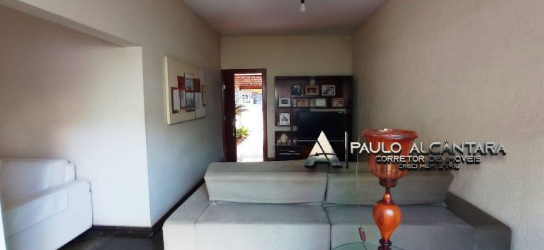 Imagem Casa com 4 Quartos à Venda, 240 m² em Centro - Coronel Fabriciano