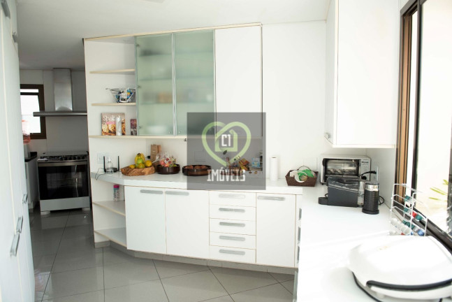 Apartamento com 4 Quartos à Venda, 275 m² em Sumaré - São Paulo