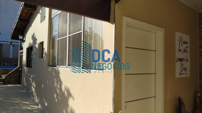 Imagem Sobrado com 3 Quartos à Venda, 409 m² em Jardim Terras De São João - Jacareí