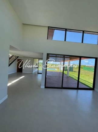 Imagem Casa com 5 Quartos à Venda, 304 m² em Praia Do Forte - Mata De São João