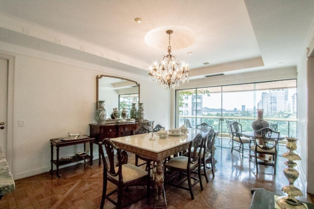 Apartamento com 4 Quartos à Venda, 520 m² em Itaim Bibi - São Paulo