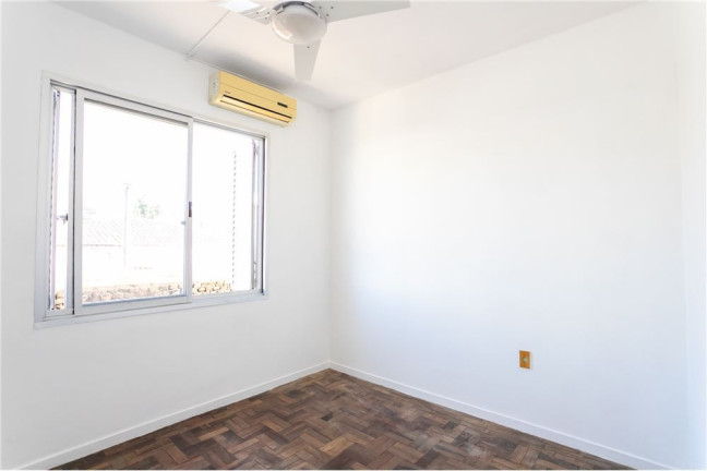 Imagem Apartamento com 2 Quartos à Venda, 39 m² em São Geraldo - Porto Alegre