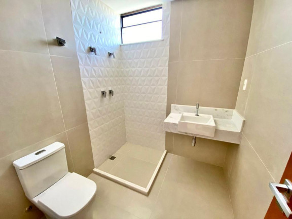 Foto do imóvel: Casa de Condomínio com 5 Quartos à Venda, 304 m² em Praia Do Forte - Mata De São João