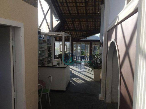 Imagem Casa com 3 Quartos à Venda, 500 m² em Pendotiba - Niterói