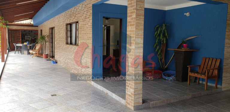 Imagem Casa com 5 Quartos à Venda, 345 m² em Massaguaçu - Caraguatatuba