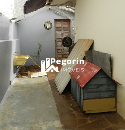 Imagem Casa com 4 Quartos à Venda, 180 m² em Jardim Social - Curitiba