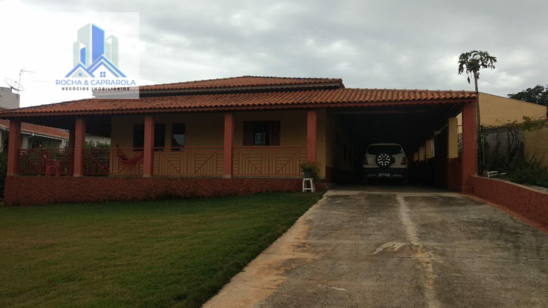 Imagem Chácara com 3 Quartos à Venda, 2.550 m² em Vale Dos Lagos - Tatuí