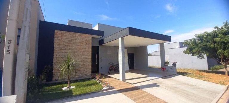 Imagem Casa com 3 Quartos à Venda, 138 m² em Petit-trianon - Araçatuba