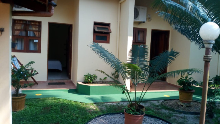 Imagem Casa com 7 Quartos à Venda, 350 m² em Itaguá - Ubatuba