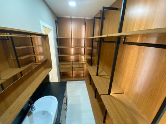 Imagem Apartamento com 3 Quartos à Venda, 134 m² em Centro - Balneário Camboriú