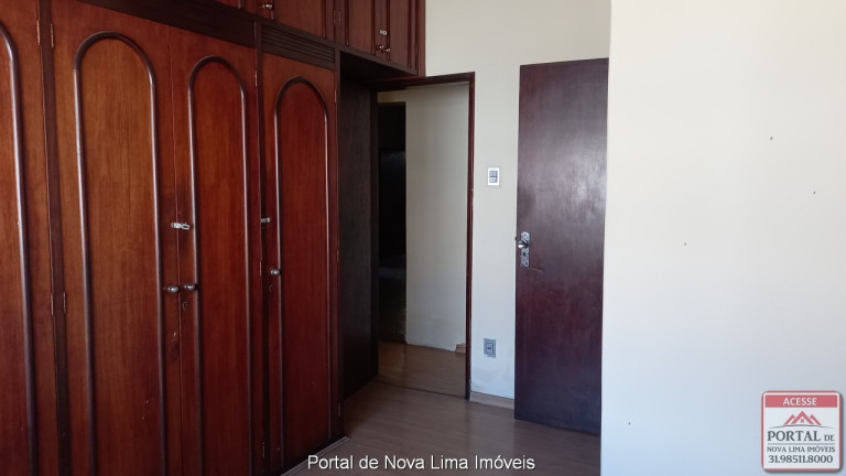 Imagem Casa com 4 Quartos à Venda, 150 m² em Centro - Nova Lima