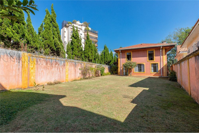 Casa com 5 Quartos à Venda,  em Alto Da Boa Vista - São Paulo
