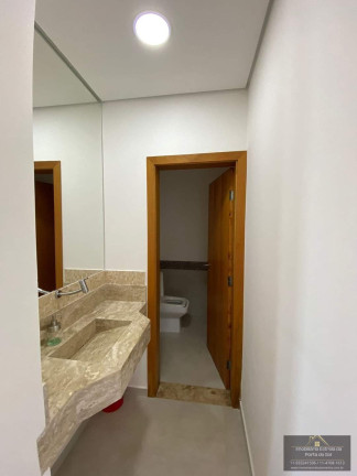 Imagem Casa com 5 Quartos à Venda, 600 m² em Centro - Paranapanema