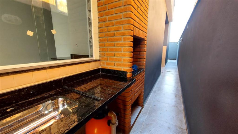 Imagem Casa com 2 Quartos à Venda, 74 m² em Jardim Imperador - Peruibe
