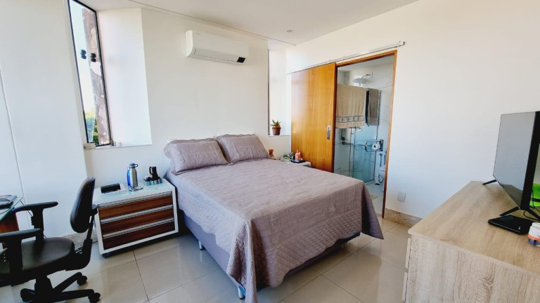 Foto do imóvel: Casa de Condomínio com 8 Quartos à Venda, 390 m² em Horto Florestal - Salvador