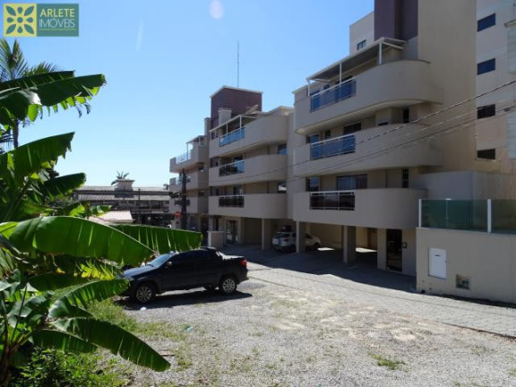 Imagem Apartamento com 1 Quarto para Alugar ou Temporada, 50 m² em Centro - Bombinhas