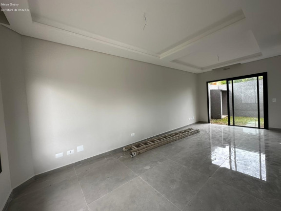 Imagem Casa com 4 Quartos à Venda, 122 m² em Uberaba - Curitiba