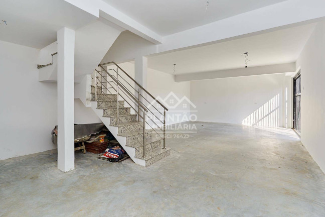 Foto do imóvel: Sobrado com 3 Quartos à Venda, 176 m² em Abranches - Curitiba
