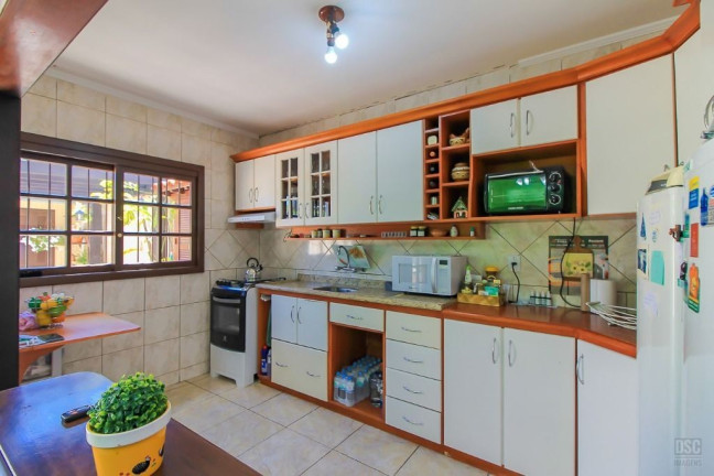 Imagem Casa com 3 Quartos à Venda,  em Cavalhada - Porto Alegre